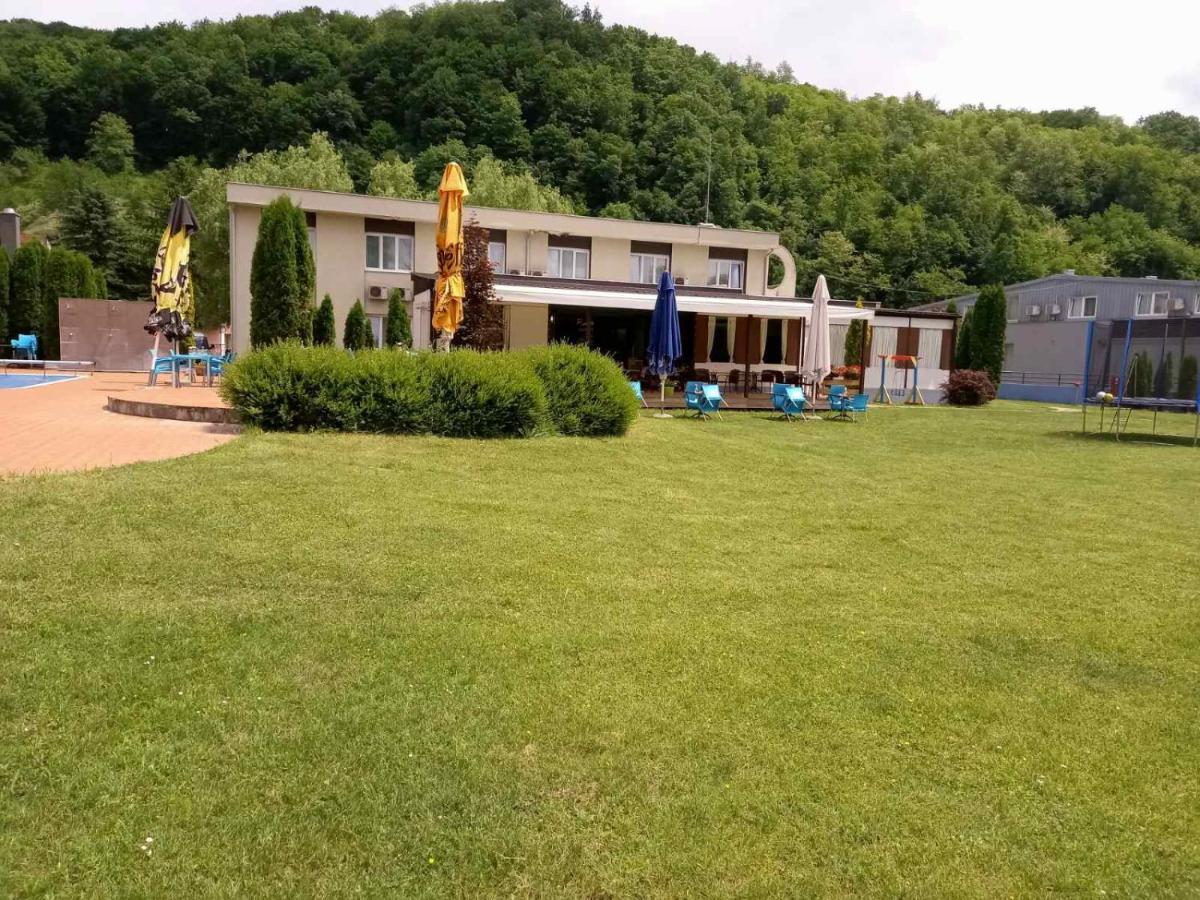 Hotel Drinska Lasta Ljubovija Exterior foto